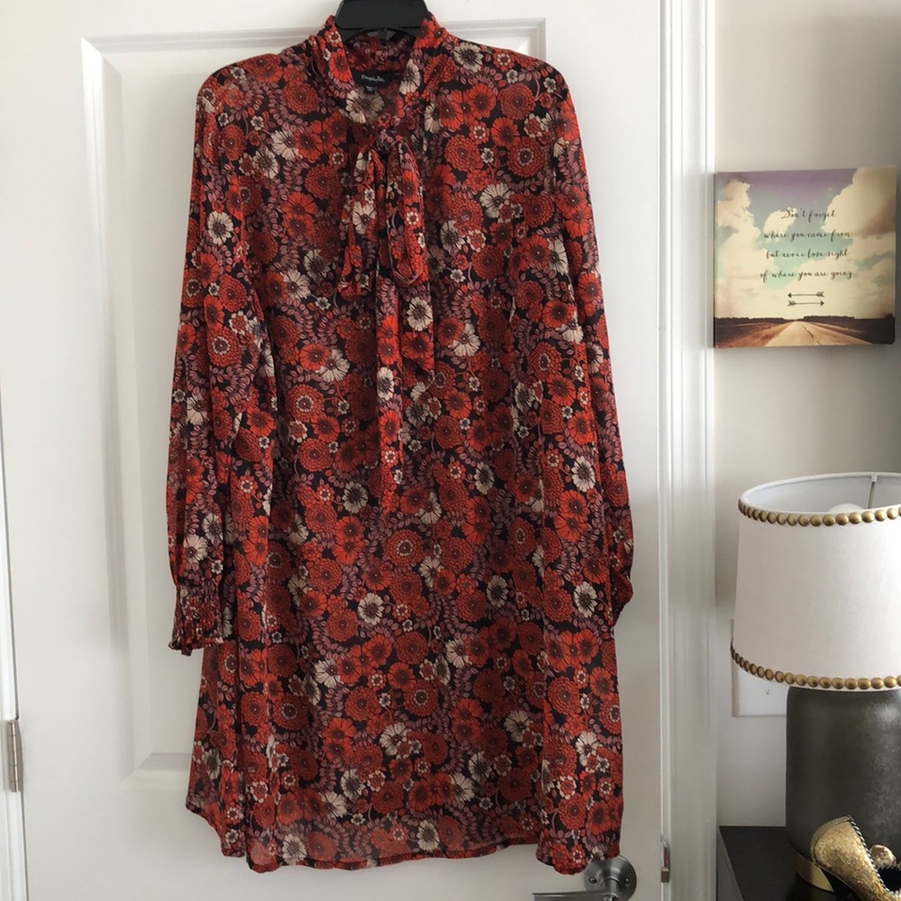 Pretty dress floral